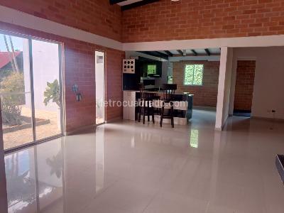 Casa de 3 alcobas en venta en Cedritos, Pereira, 240 m² · foto 12 de 20