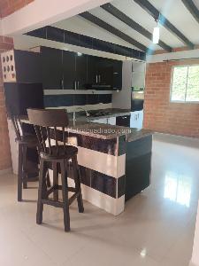 Casa de 3 alcobas en venta en Cedritos, Pereira, 240 m² · foto 13 de 20