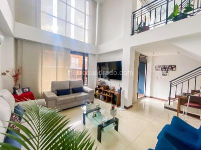 Casa de 4 alcobas en venta en Senderos De Unicentro, Pereira, 120 m² · foto 3 de 18