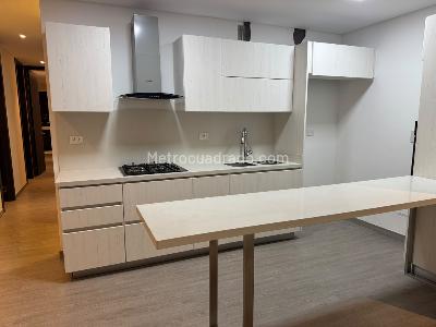 Apartamento de 3 alcobas en venta en La Castellana, Pereira, 110 m² · foto 2 de 10