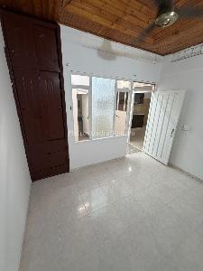 Casa de 3 alcobas en venta en Brisas De Girardot, Girardot, 96 m² · foto 8 de 11