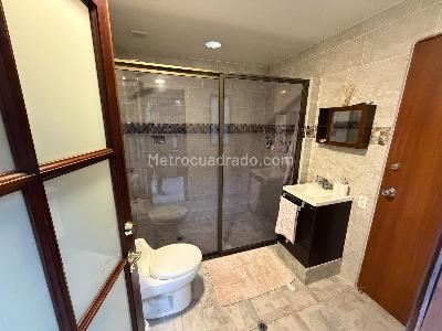 Casa de 2 alcobas en venta en Modelia Occidental, Bogotá, 196 m² · foto 11 de 14