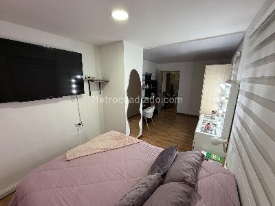 Casa de 2 alcobas en venta en Modelia Occidental, Bogotá, 196 m² · foto 4 de 14