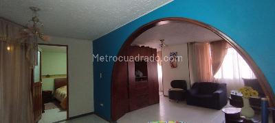 Casa de 5 alcobas en venta en San Agustin, Bogotá, 376 m² · foto 7 de 15