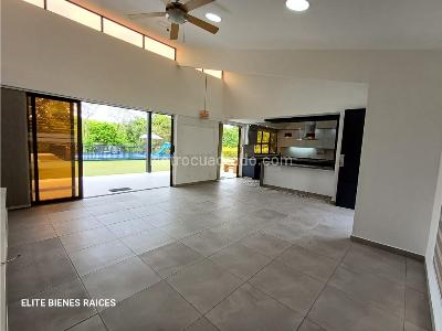Casa de 5 alcobas en venta en Club Campestre, Armenia, 500 m² · foto 3 de 20