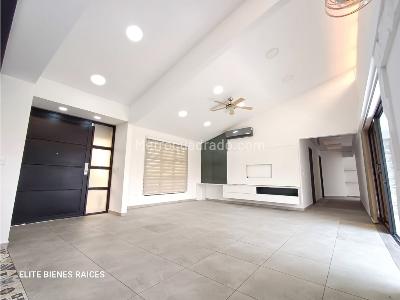 Casa de 5 alcobas en venta en Club Campestre, Armenia, 500 m² · foto 4 de 20