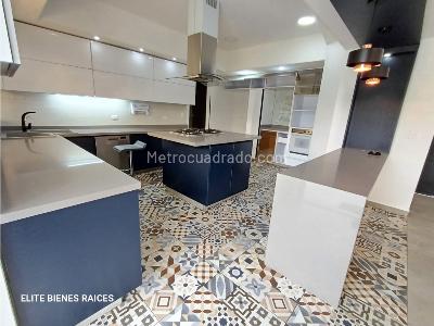 Casa de 5 alcobas en venta en Club Campestre, Armenia, 500 m² · foto 6 de 20