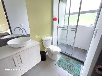 Casa de 3 alcobas en venta en El Caimo, Armenia, 300 m² · foto 10 de 20