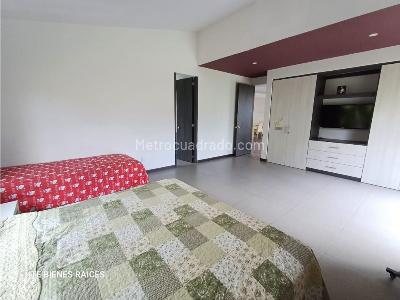 Casa de 3 alcobas en venta en El Caimo, Armenia, 300 m² · foto 11 de 20