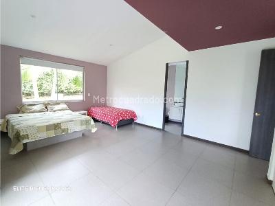 Casa de 3 alcobas en venta en El Caimo, Armenia, 300 m² · foto 12 de 20
