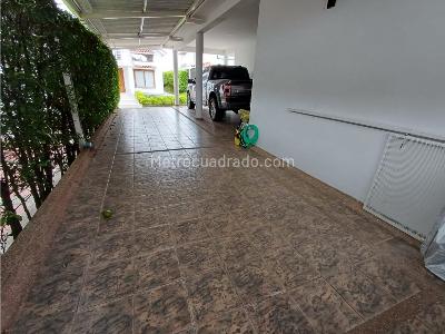 Casa de 4 alcobas en venta en Avenida 19, Armenia, 408 m² · foto 5 de 20
