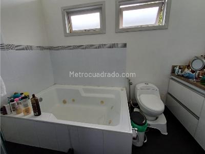 Casa de 4 alcobas en venta en Avenida 19, Armenia, 408 m² · foto 20 de 20