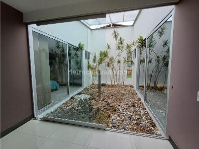 Casa de 5 alcobas en venta en Avenida Centenario, Armenia, 1700 m² · foto 12 de 20