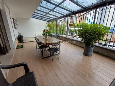 Casa de 3 alcobas en venta en Fundadores, Armenia, 250 m² · foto 9 de 20