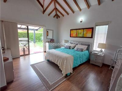 Casa de 4 alcobas en venta en El Caimo, Armenia, 220 m² · foto 15 de 20
