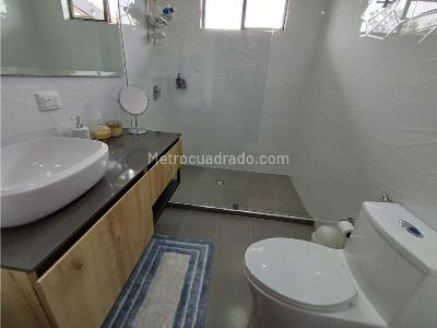 Casa de 4 alcobas en venta en El Caimo, Armenia, 220 m² · foto 17 de 20