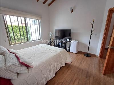 Casa de 4 alcobas en venta en El Caimo, Armenia, 220 m² · foto 20 de 20