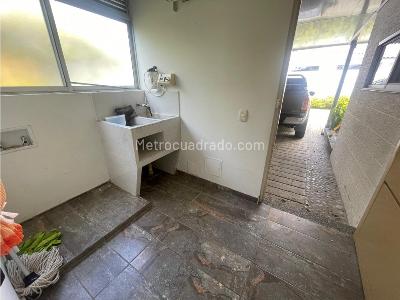 Casa de 3 alcobas en venta en El Caimo, Armenia, 350 m² · foto 14 de 20