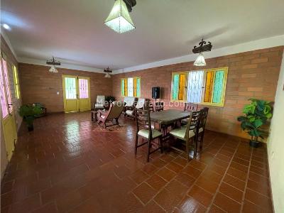 Casa de 5 alcobas en venta en Via Pueblo Tapao, Armenia, 1400 m² · foto 12 de 20