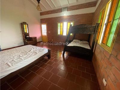 Casa de 5 alcobas en venta en Via Pueblo Tapao, Armenia, 1400 m² · foto 14 de 20