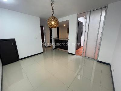 Casa de 3 alcobas en venta en Avenida Bolivar, Armenia, 114 m² · foto 7 de 16