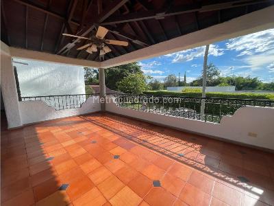 Casa de 5 alcobas en venta en Club Campestre, Armenia · foto 13 de 20
