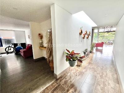 Casa de 4 alcobas en venta en Avenida 19, Armenia, 383 m² · foto 15 de 20