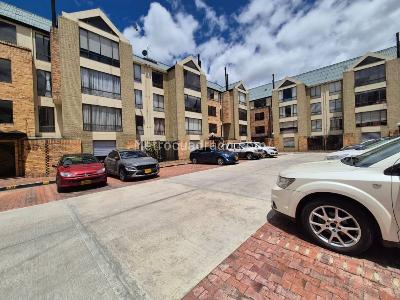 Apartamento en venta en Colina Campestre, Bogotá · foto 2 de 20