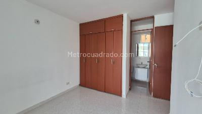 Apartamento de 3 alcobas en venta en Brisas De Agua Blanca, Girardot, 62 m² · foto 9 de 19