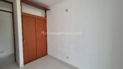 Apartamento de 3 alcobas en venta en Brisas De Agua Blanca, Girardot, 62 m² · foto 17 de 19