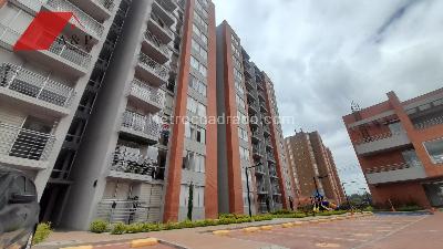 Apartamento en arriendo en Gran Granada, Bogotá · foto 2 de 20