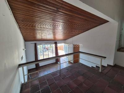 Casa de 4 alcobas en venta en San Antonio, Girardot, 184 m² · foto 6 de 20
