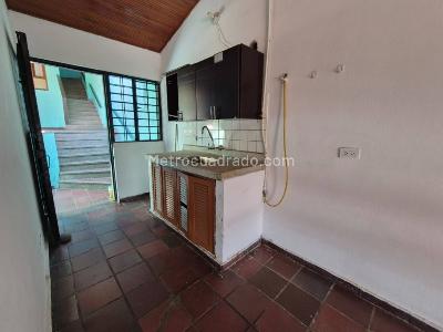 Casa de 4 alcobas en venta en San Antonio, Girardot, 184 m² · foto 19 de 20
