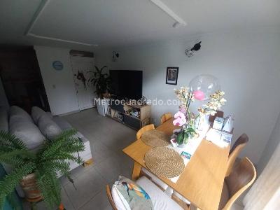 Apartamento de 3 alcobas en venta en Villa Alsacia Castilla, Bogotá, 54 m² · foto 5 de 15