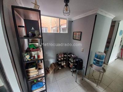 Apartamento de 3 alcobas en venta en Villa Alsacia Castilla, Bogotá, 54 m² · foto 12 de 15