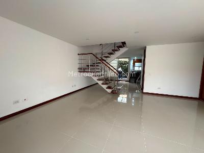Casa de 4 alcobas en arriendo en Cr Pinares, Chía, 185 m² · foto 2 de 20
