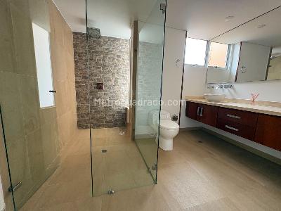 Casa de 4 alcobas en arriendo en Cr Pinares, Chía, 185 m² · foto 18 de 20