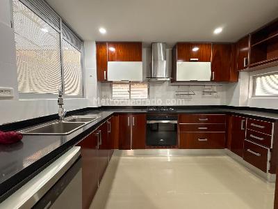 Casa de 4 alcobas en arriendo en Cr Pinares, Chía, 185 m² · foto 9 de 20