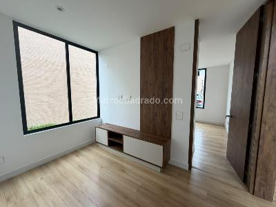 Casa de 3 alcobas en arriendo en Br Aquitania, Chía, 320 m² · foto 14 de 16