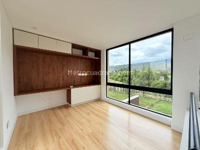 Casa de 3 alcobas en arriendo en Br Aquitania, Chía, 320 m² · foto 15 de 16