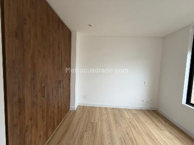 Casa de 3 alcobas en arriendo en Br Aquitania, Chía, 320 m² · foto 7 de 16