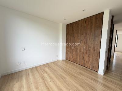 Casa de 3 alcobas en arriendo en Br Aquitania, Chía, 320 m² · foto 8 de 16