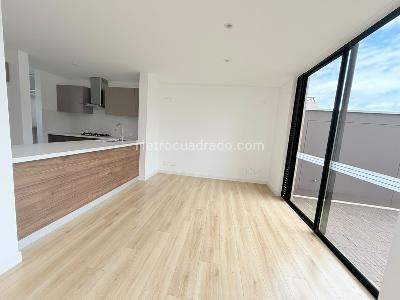 Casa de 3 alcobas en arriendo en Br Aquitania, Chía, 320 m² · foto 10 de 16