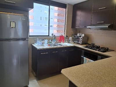 Apartamento de 2 alcobas en venta en Ciudad Salitre Oriental, Bogotá, 72 m² · foto 2 de 20