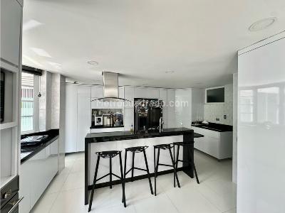 Casa de 4 alcobas en venta en La Castellana, Armenia, 160 m² · foto 9 de 20