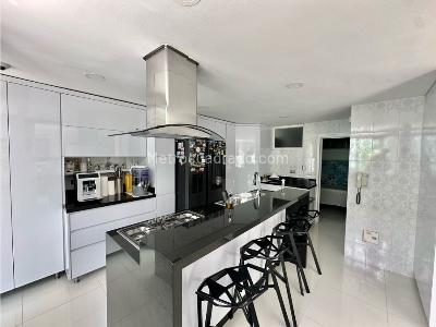 Casa de 4 alcobas en venta en La Castellana, Armenia, 160 m² · foto 10 de 20