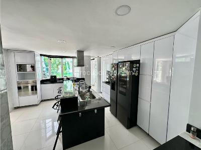 Casa de 4 alcobas en venta en La Castellana, Armenia, 160 m² · foto 12 de 20