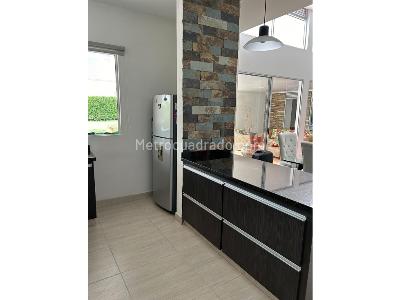 Casa de 3 alcobas en venta en Sector El Caimo, Armenia, 850 m² · foto 3 de 20