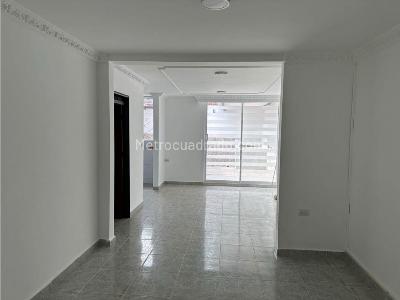 Casa de 5 alcobas en venta en Nueva Cecilia Cerca Los Fundadores, Armenia, 250 m² · foto 3 de 20