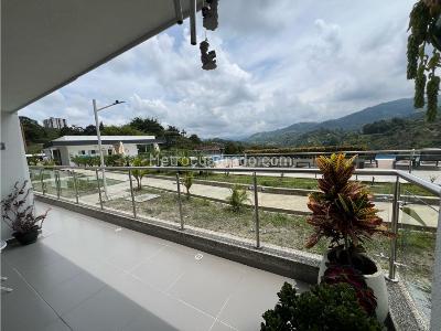 Apartamento de 3 alcobas en venta en Av, Armenia, 108 m² · foto 13 de 20